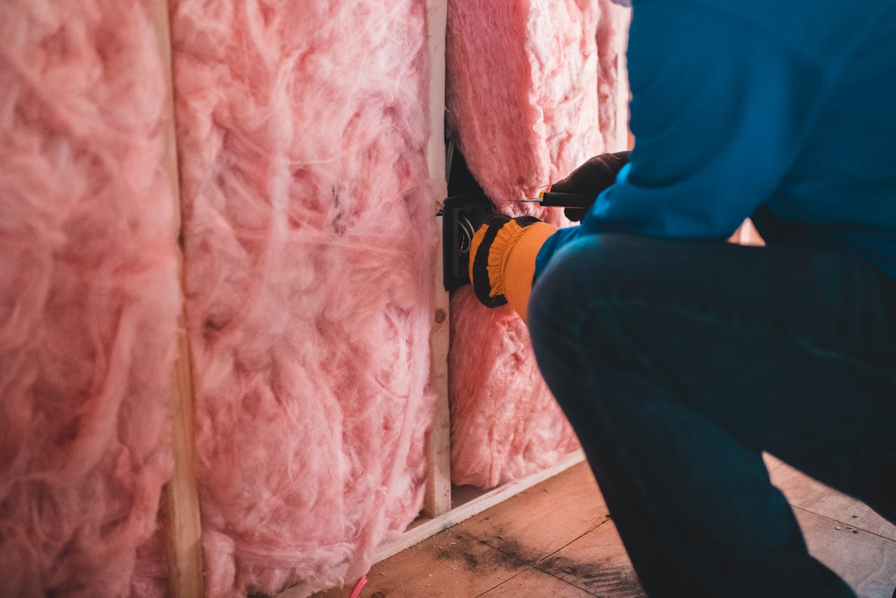 Modular wall with insulation